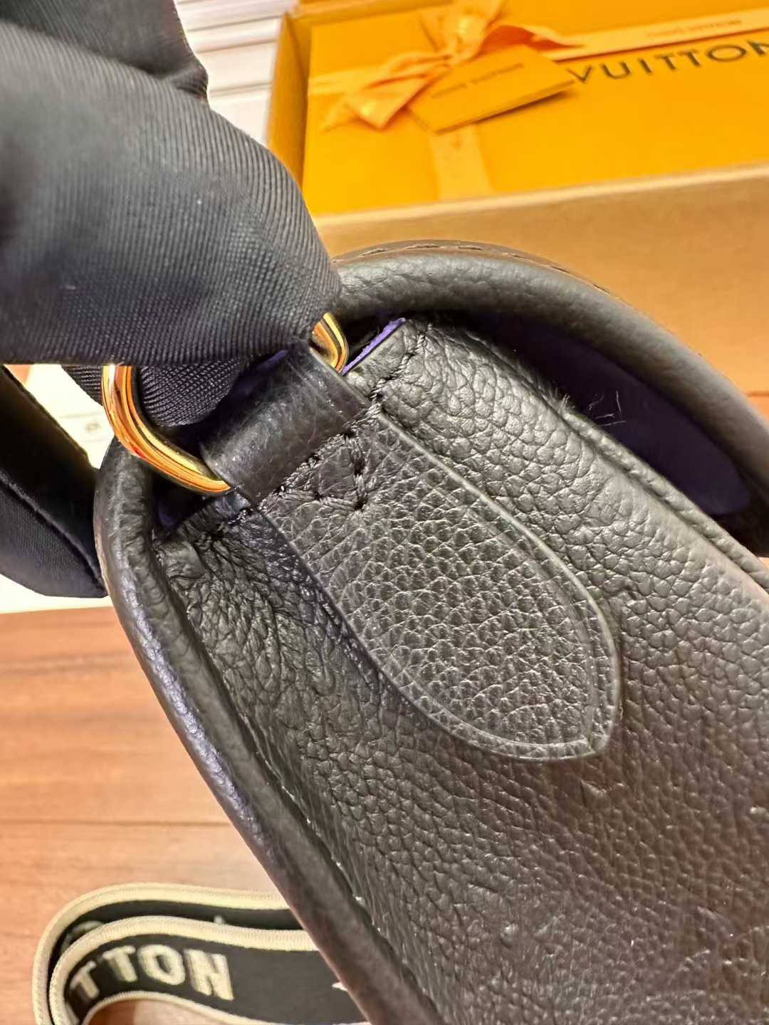 Louis Vuitton Diane Satchel M46386 view 4