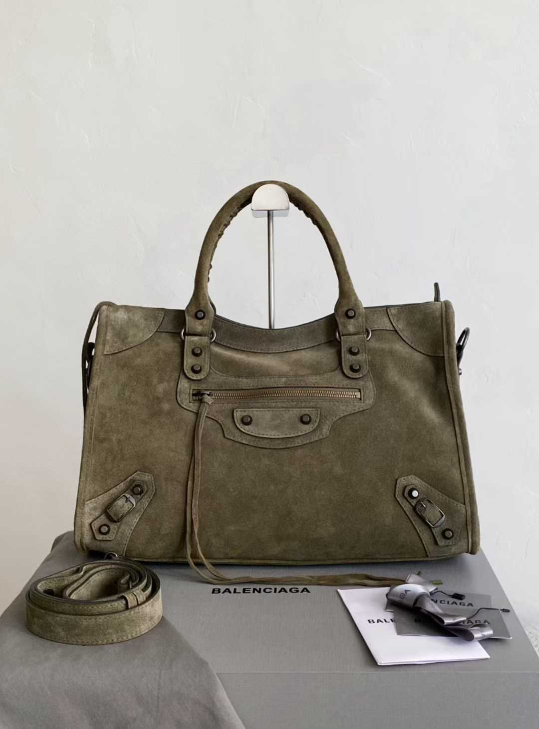 Balenciaga Women’s Le City Bag Medium in Khaki view 1