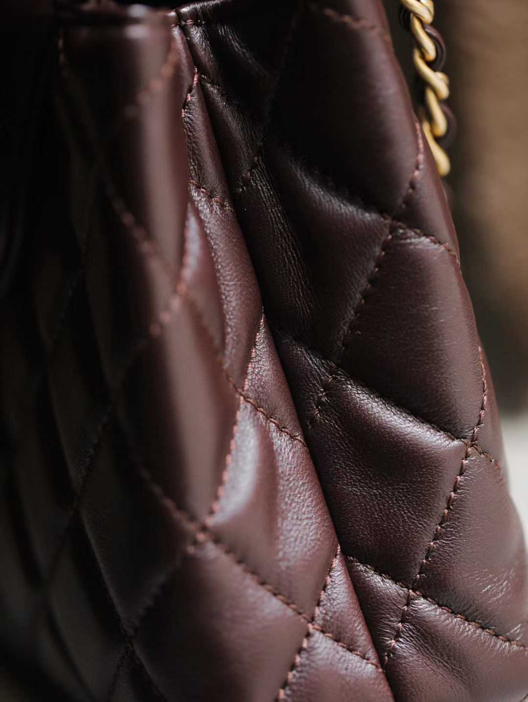 Chanel 25a Kelly Bag view 7