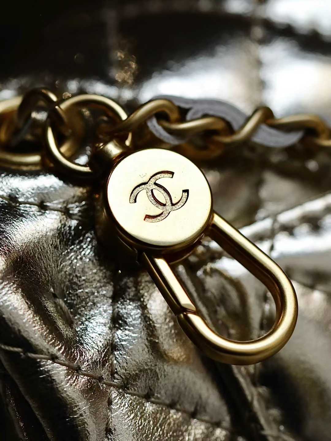 Chanel Classic Mini Bag with hook view 7
