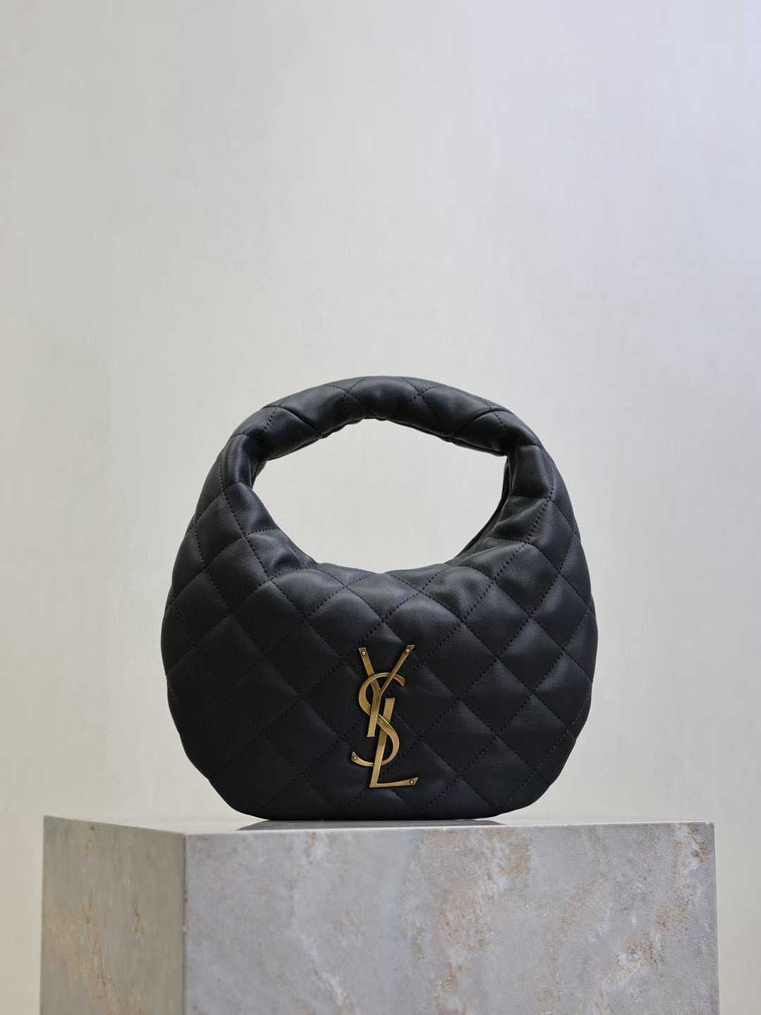 Saint Laurent ICARINO in quilted nappa view 1