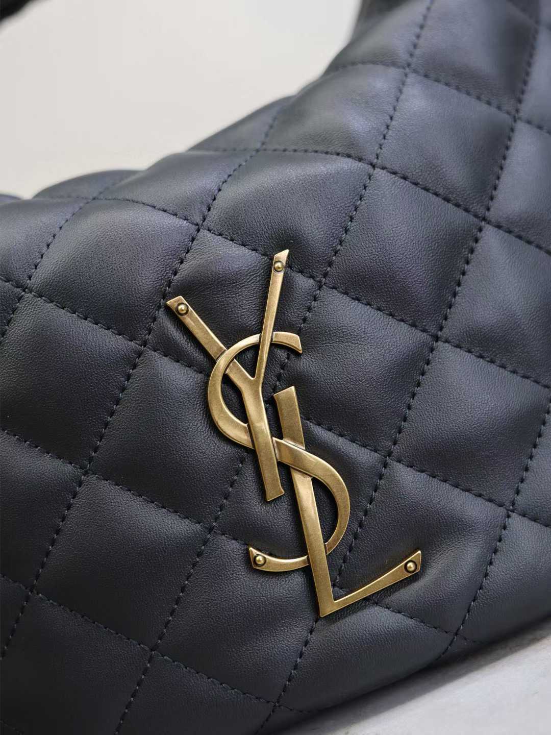 Saint Laurent ICARINO in quilted nappa view 8