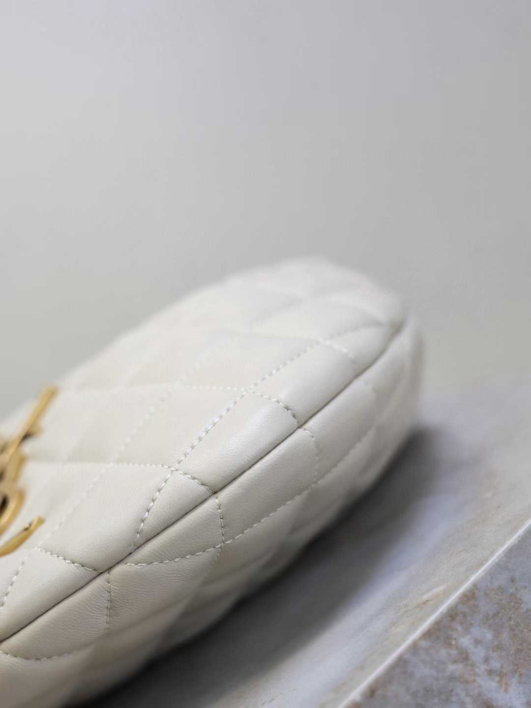 Saint Laurent ICARINO in quilted nappa view 8