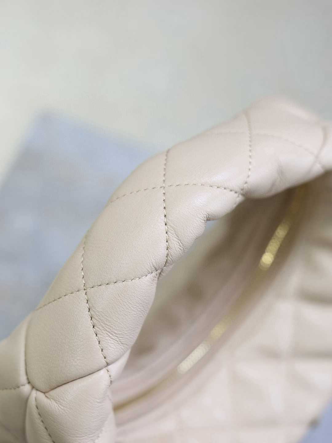 Saint Laurent ICARINO in quilted nappa view 4
