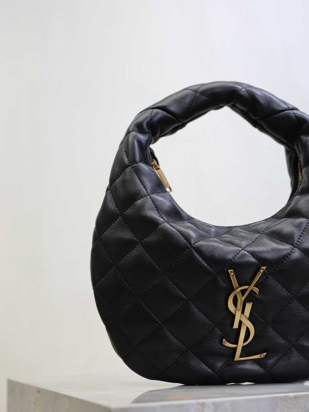 Saint Laurent ICARINO in quilted nappa view 3