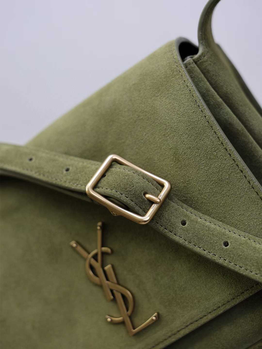 Saint Laurent NIKI satchel in suede view 4