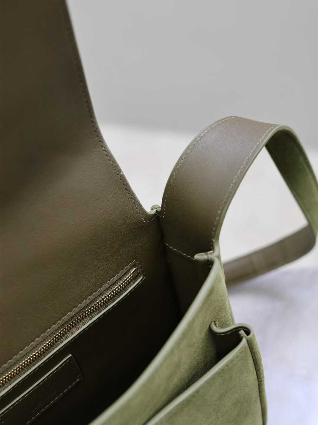 Saint Laurent NIKI satchel in suede view 5