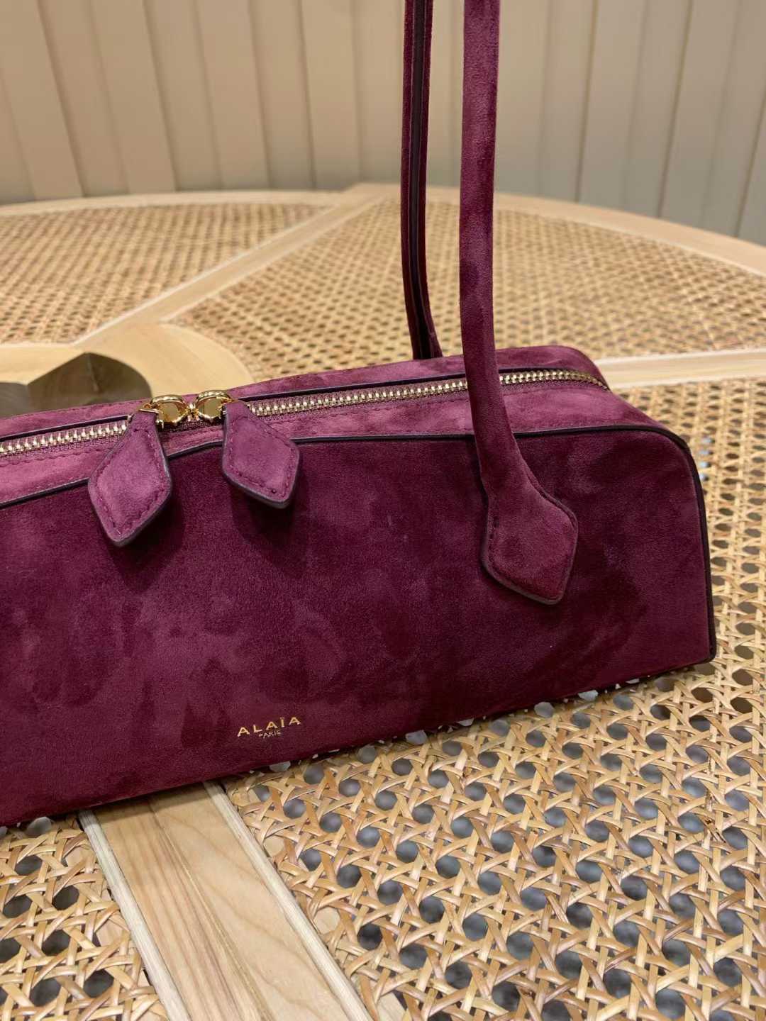 Alaïa Le Tecket Bag view 12
