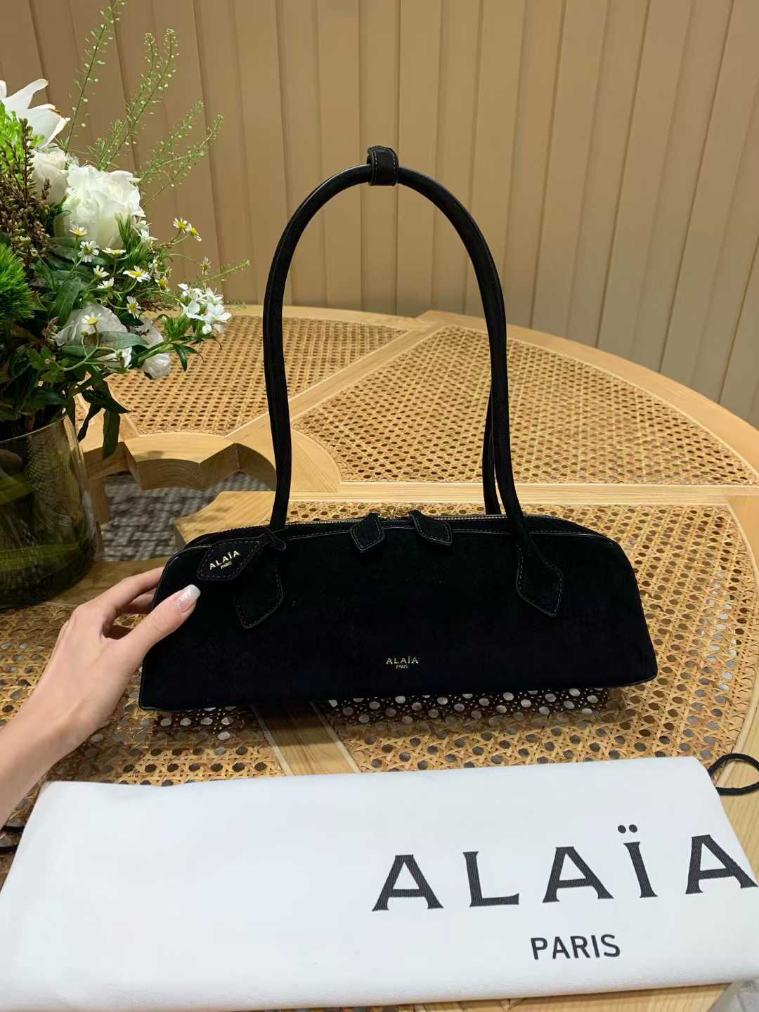 Alaïa Le Tecket Bag view 15