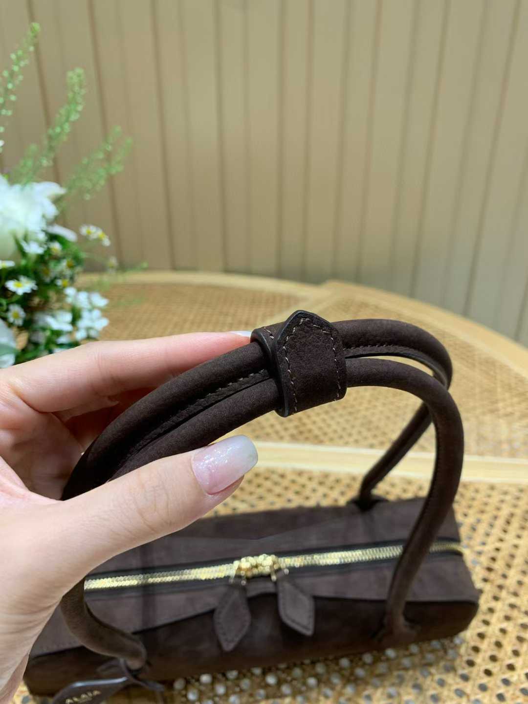 Alaïa Le Tecket Bag view 2