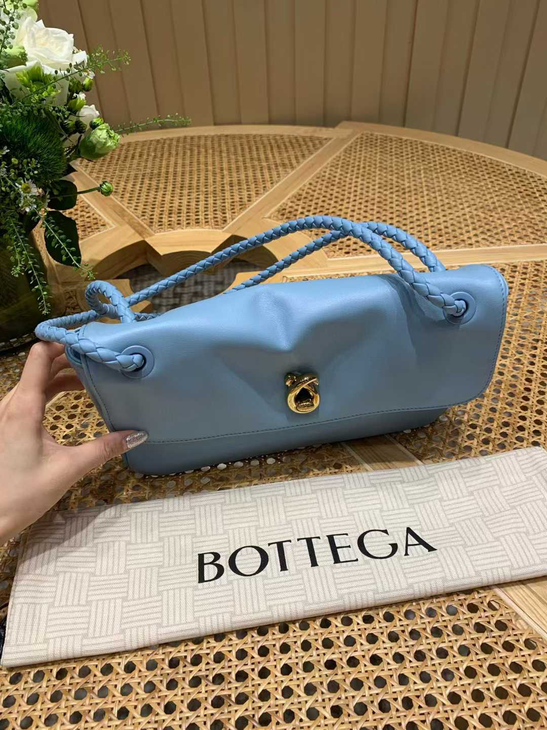 Bottega Veneta Madison view 11