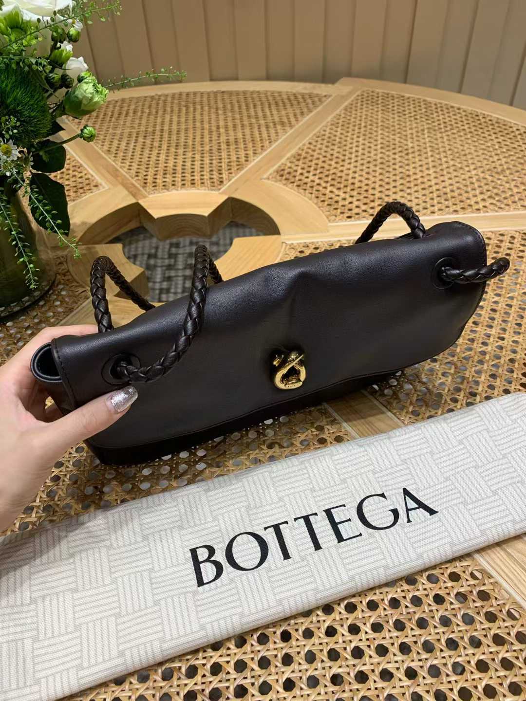 Bottega Veneta Madison view 21