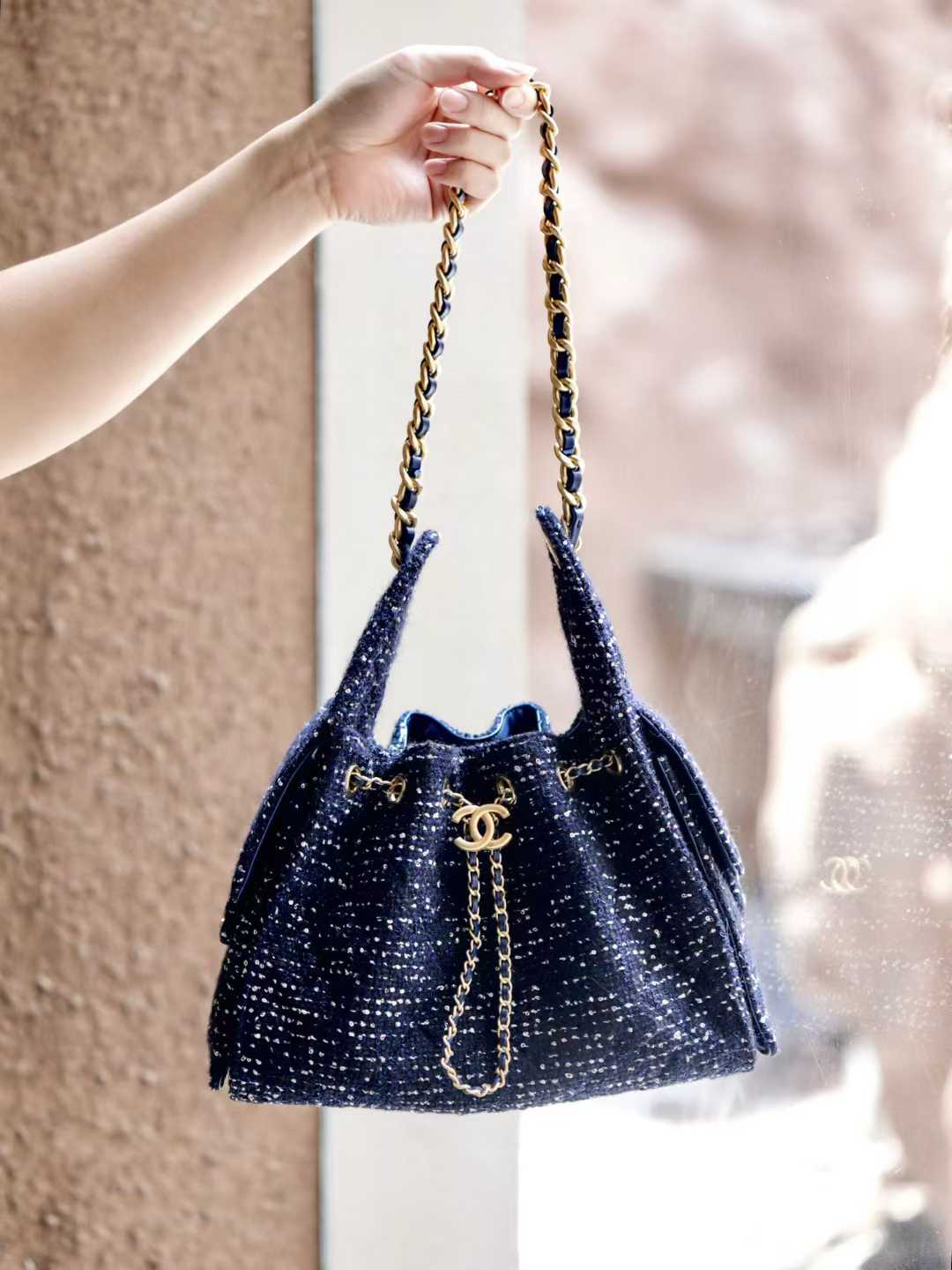 Chanel 25 Small Handbag view 1