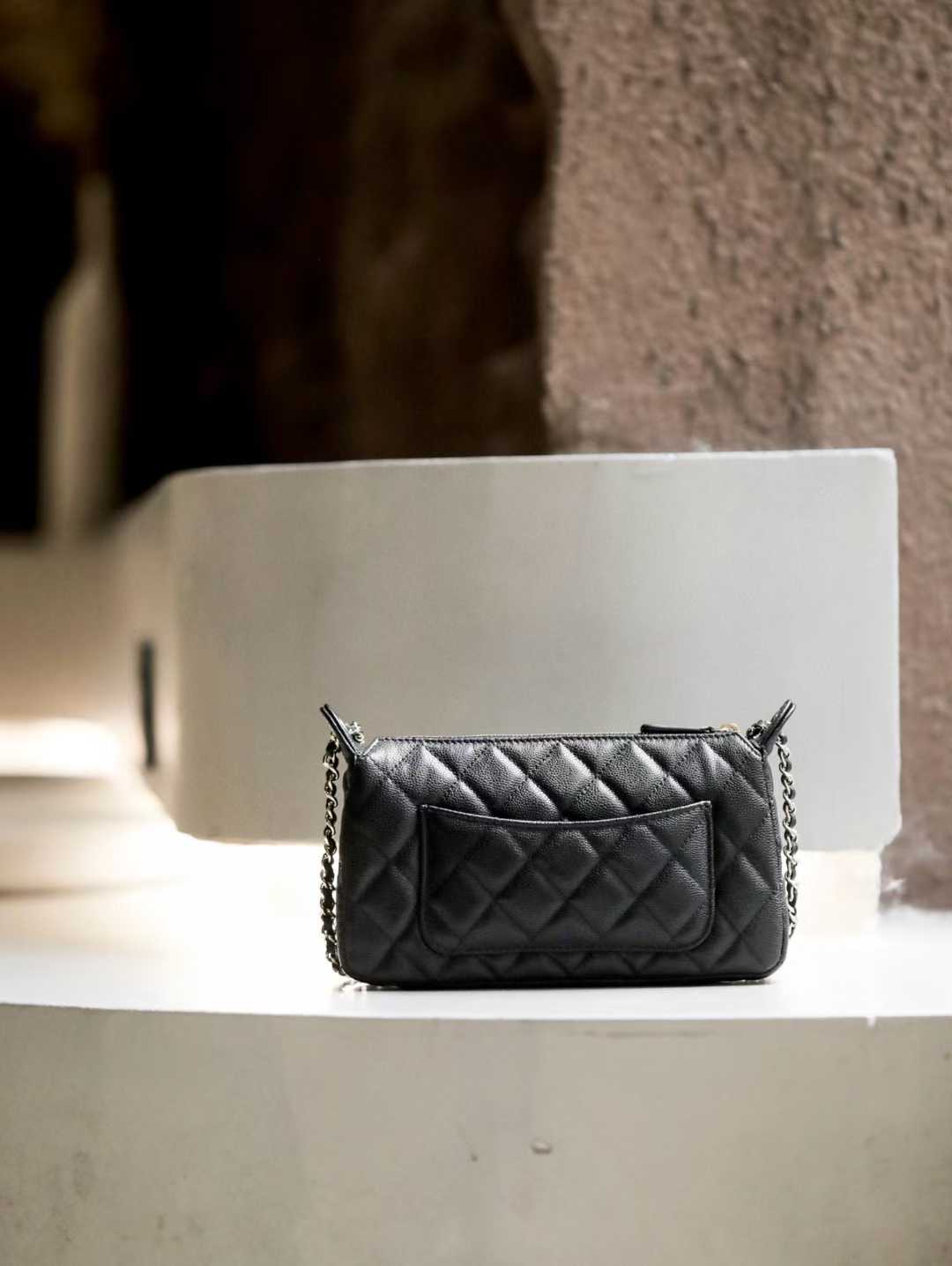 Chanel Chain armpit bag view 2