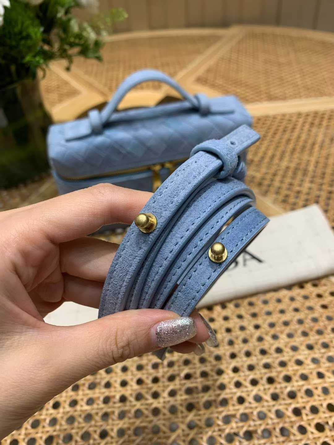 Bottega Veneta Bang Bang Vanity view 8