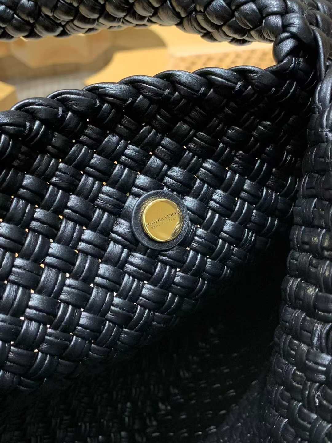 Bottega Veneta Tosca Baci view 8