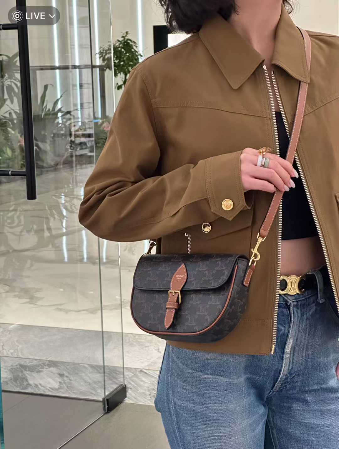 Celine FOLCO SHOULDER BAG IN Triomphe Canvas and Calfskin view 9