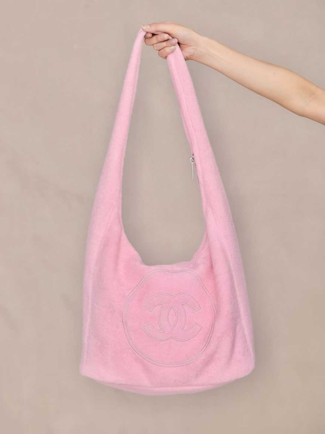 Chanel 25m Coco Baech Bag view 1