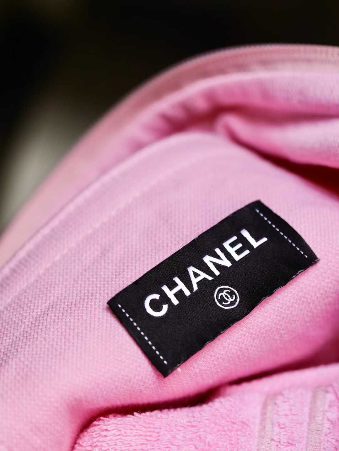 Chanel 25m Coco Baech Bag view 8