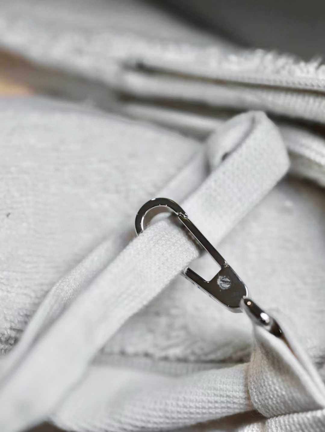 Chanel 25m Coco Baech Bag view 9