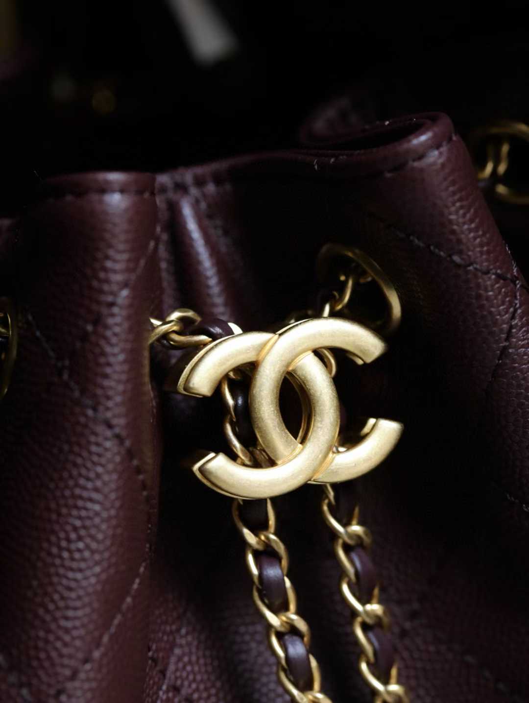 Chanel 25 Small Handbag view 9