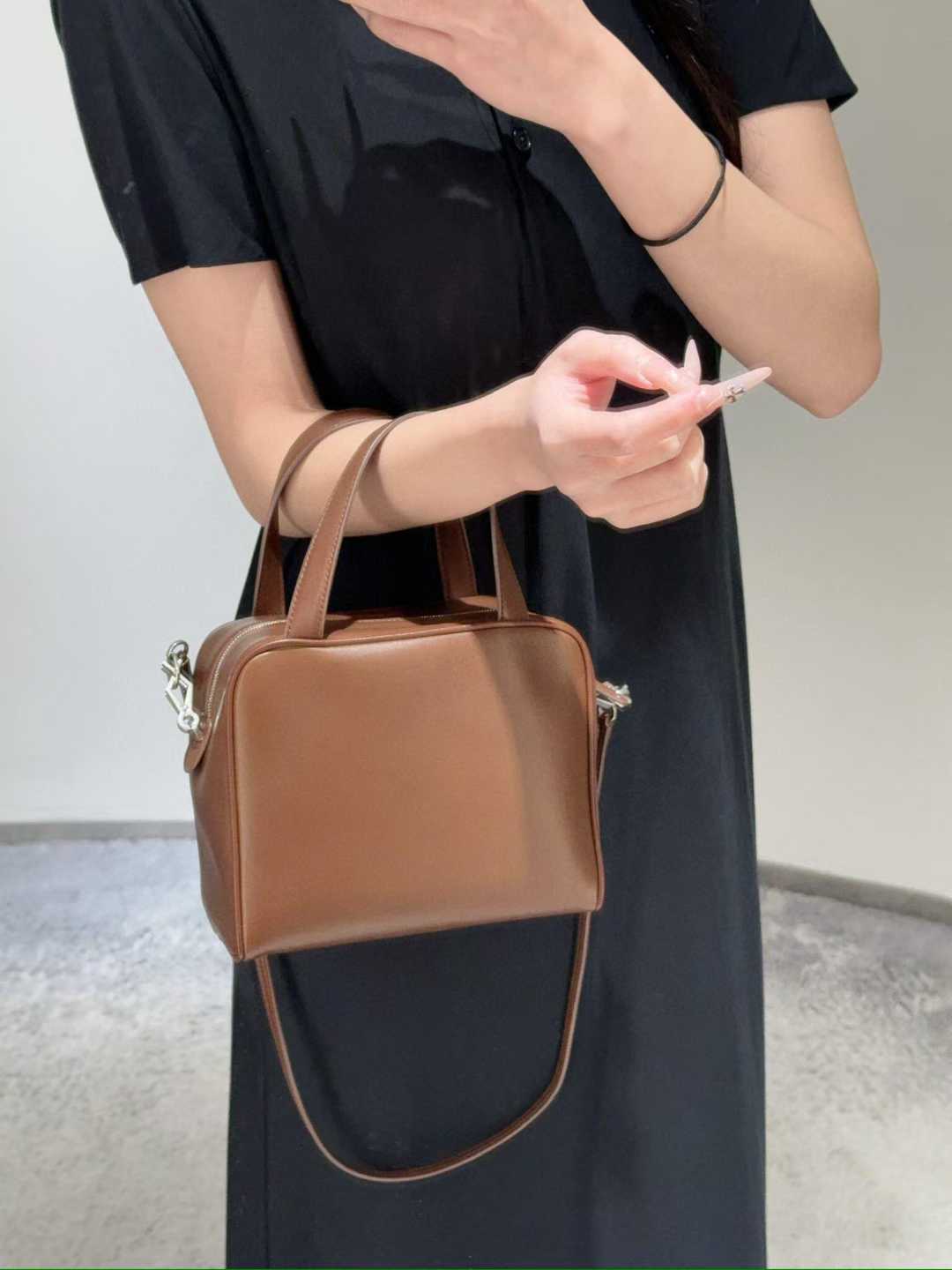 The Row Ray Bag view 9