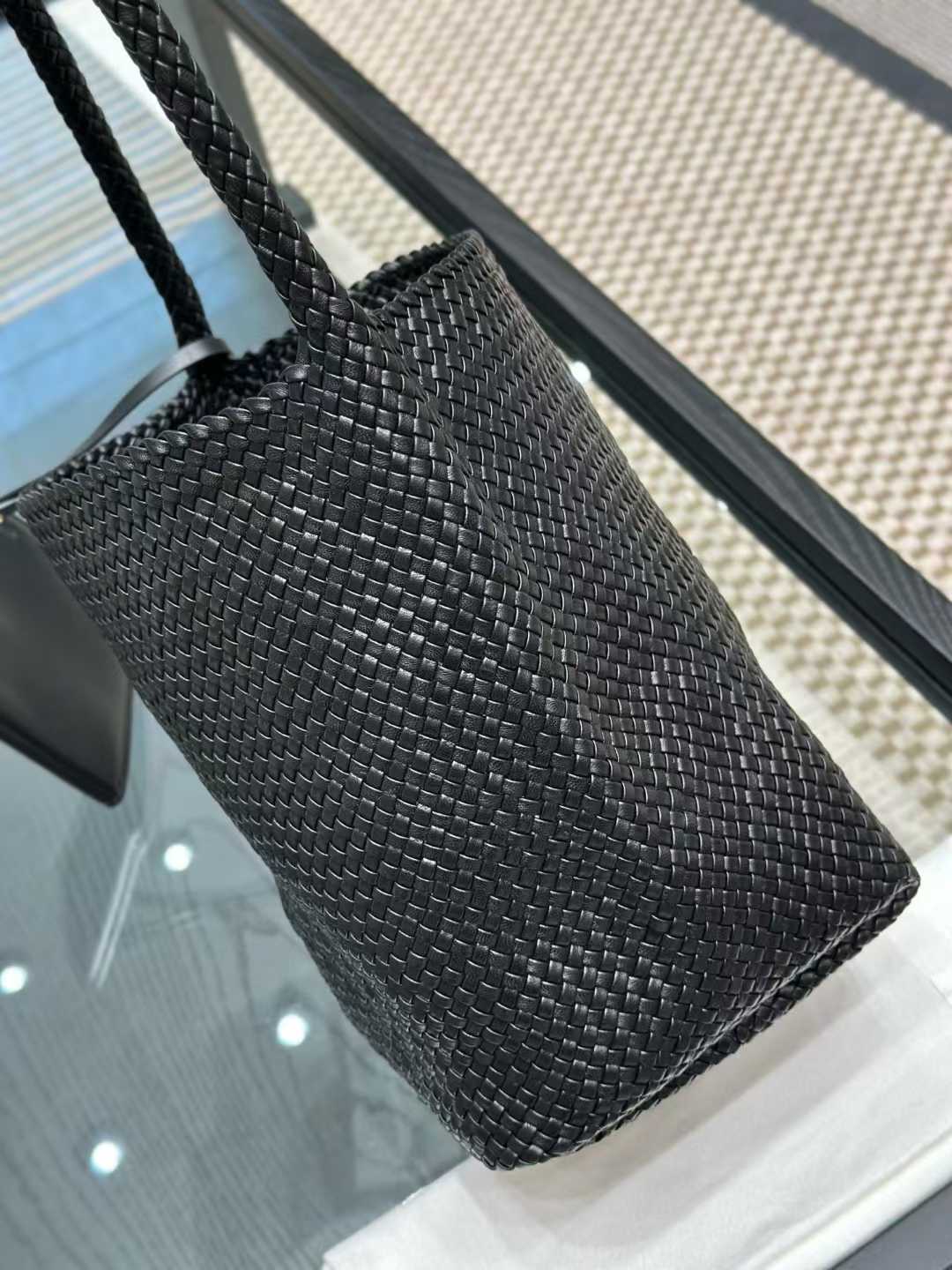 The Row Weave tote bags view 8