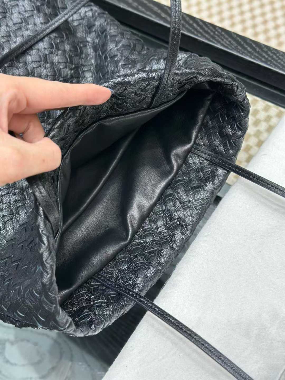 The Row LILOU 2025 Weave tote bags view 6