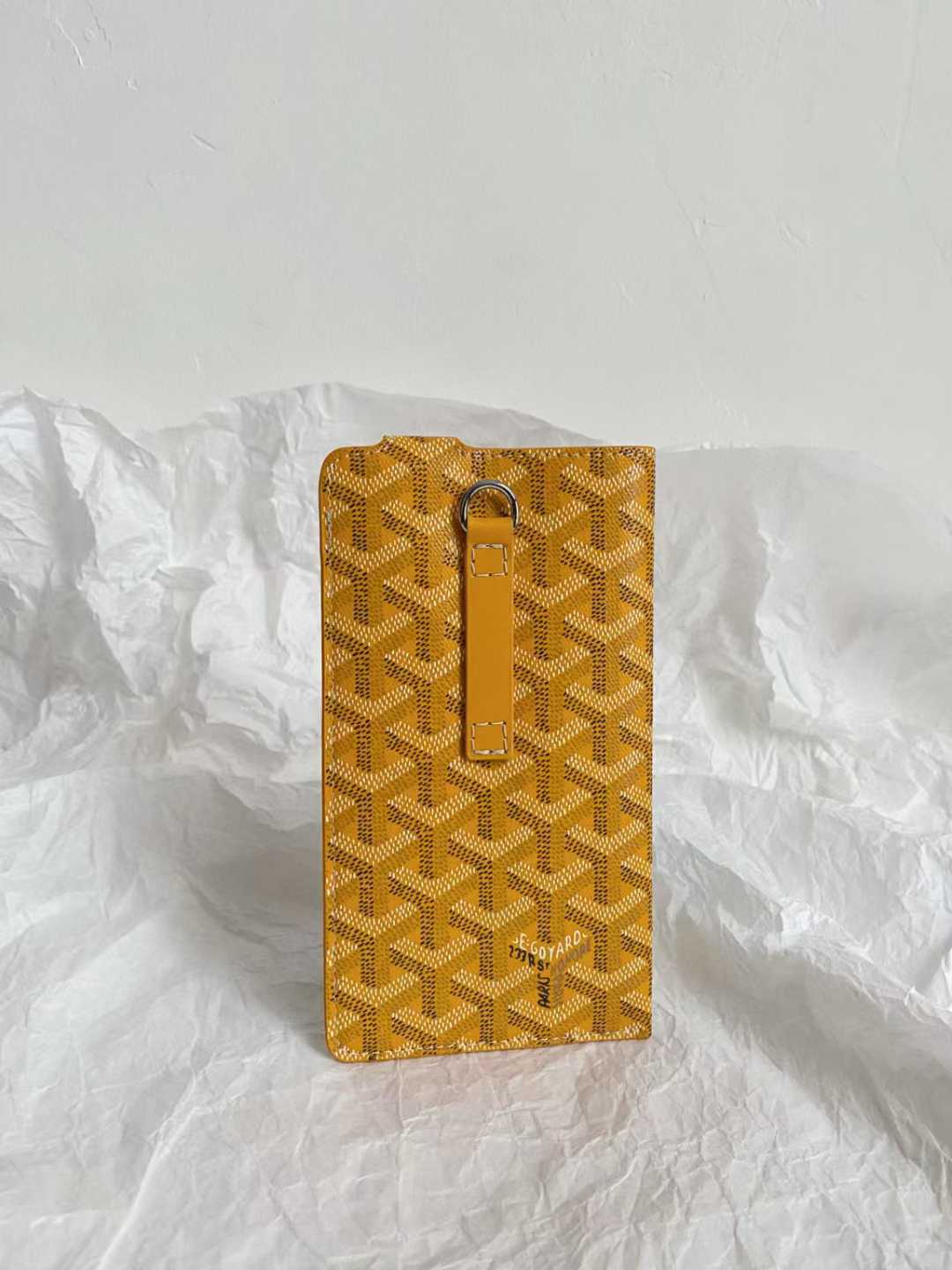Goyard Mobile bag view 30