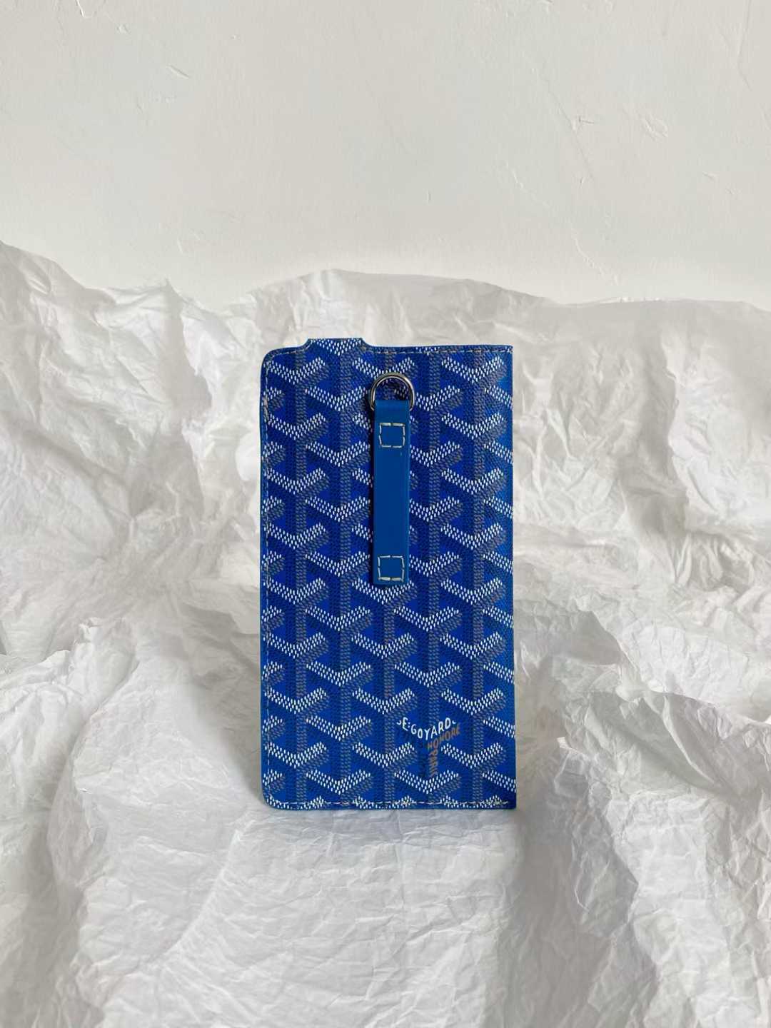 Goyard Mobile bag view 41