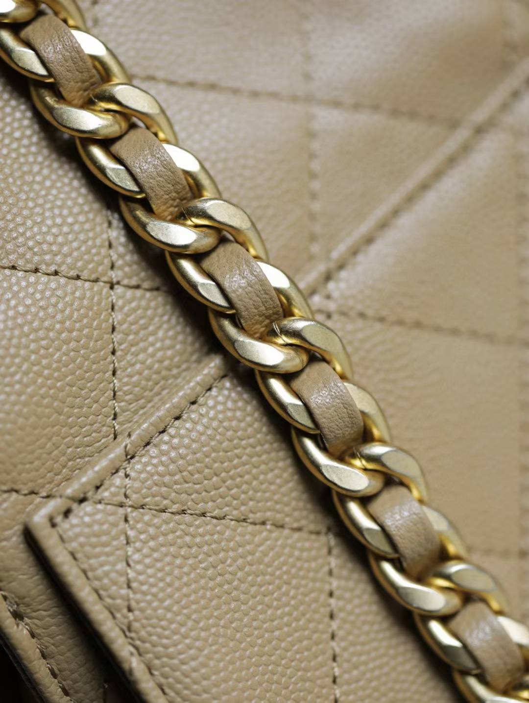 Chanel 25 Small Handbag view 7