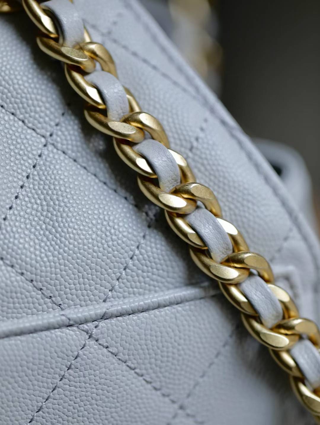 Chanel 25 Small Handbag view 8