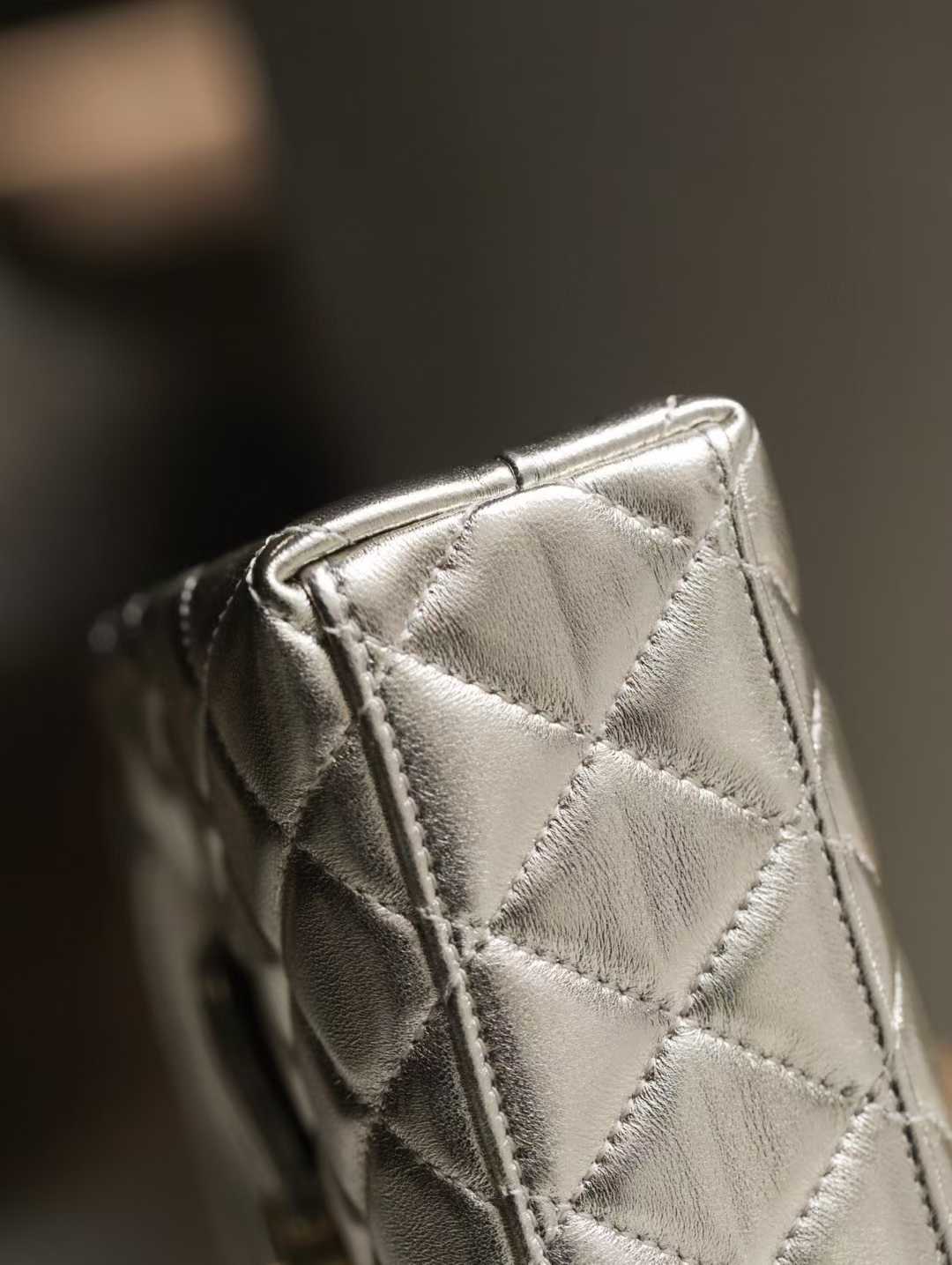 Chanel 25P Shopping Bag view 5