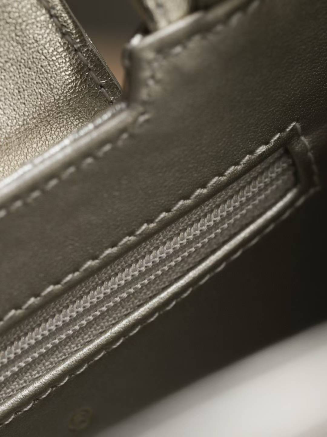 Chanel 25P Shopping Bag view 9