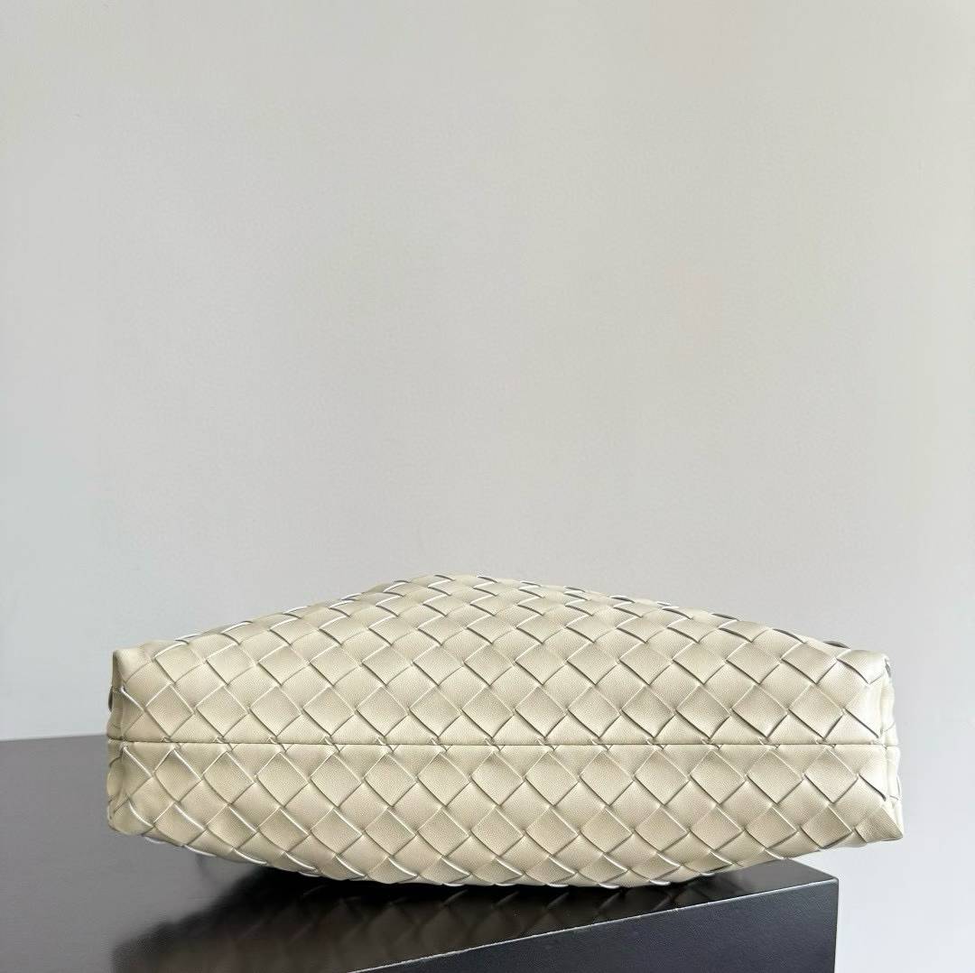 Bottega Veneta Dustbag Notte view 4
