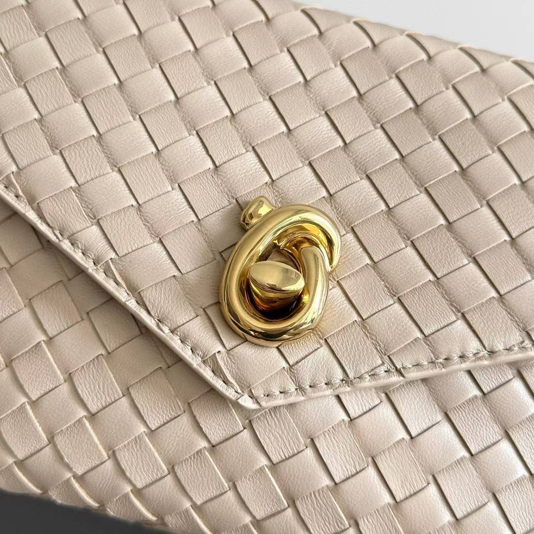 Bottega Veneta Knot Lock view 6