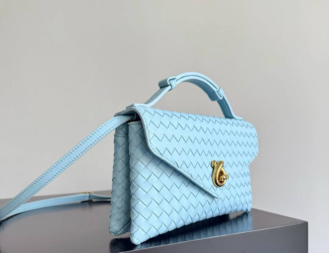 Bottega Veneta Knot Lock view 5