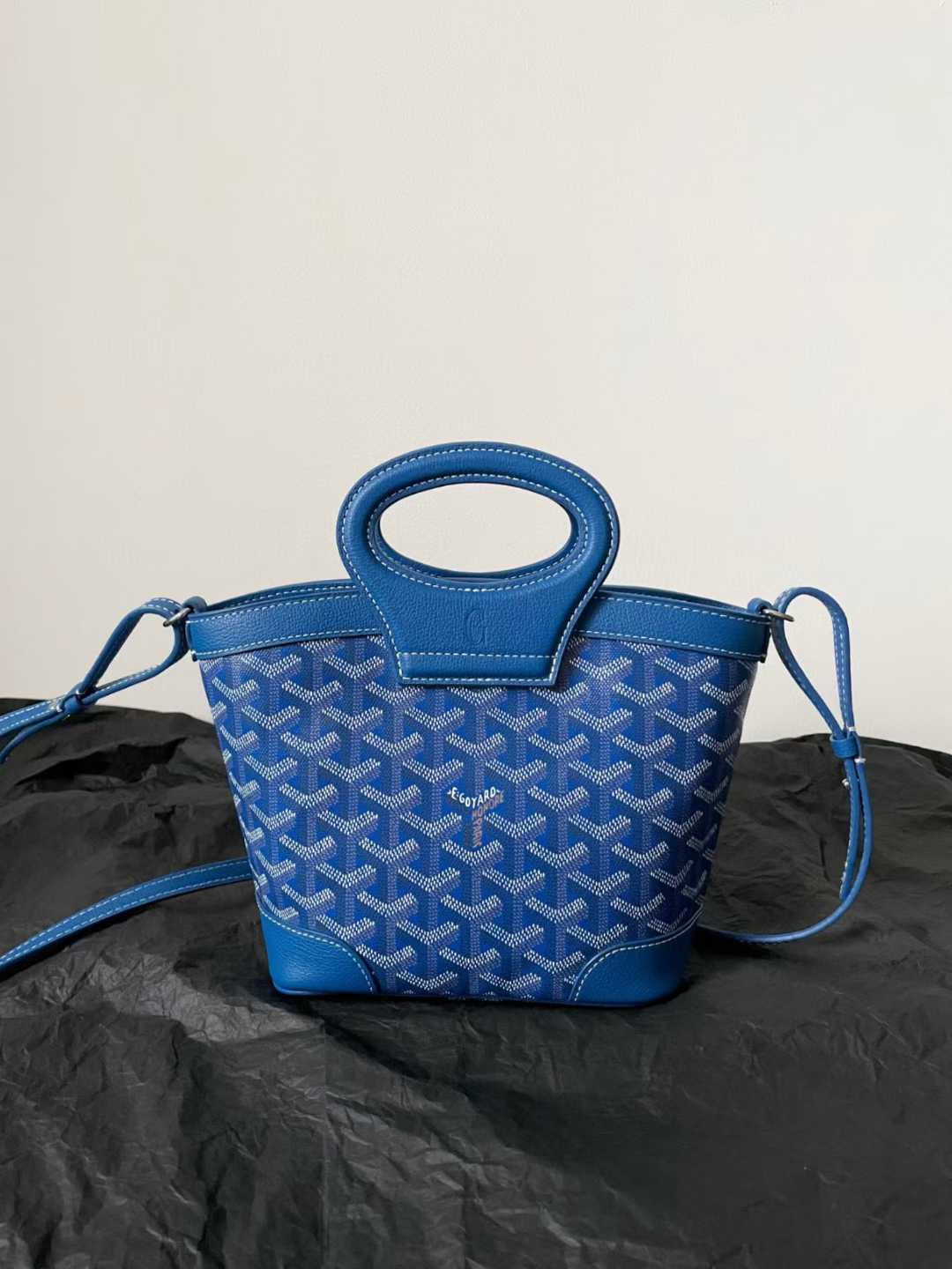 Goyard Beluga Mini Bag view 2