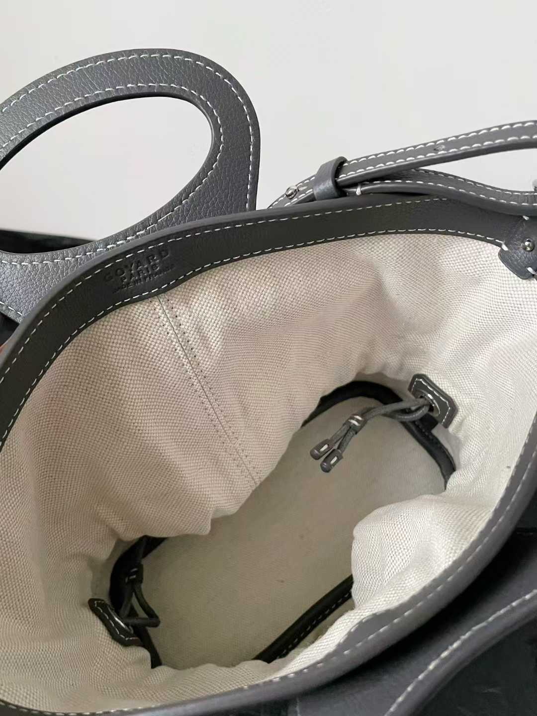 Goyard Beluga Mini Bag view 8