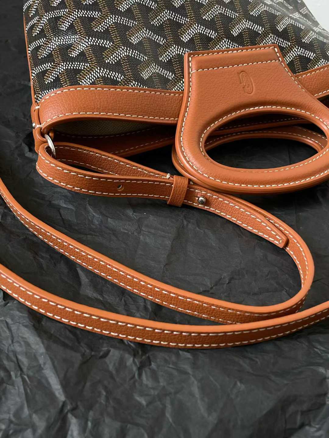 Goyard Beluga Mini Bag view 9