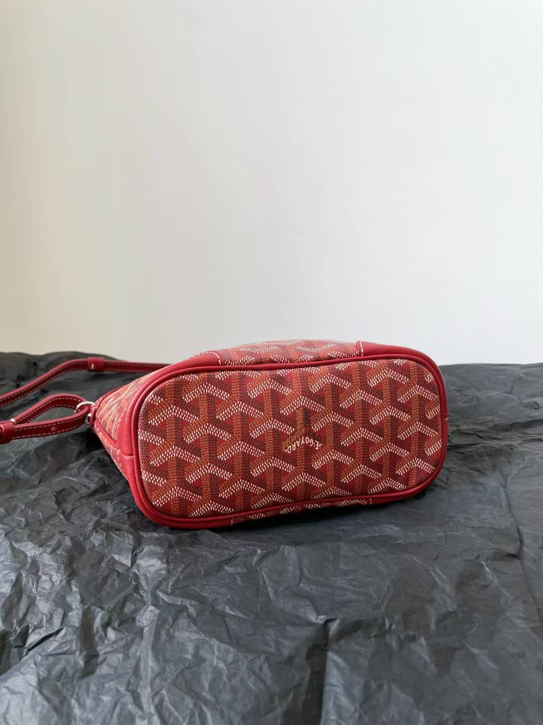Goyard Beluga Mini Bag view 4