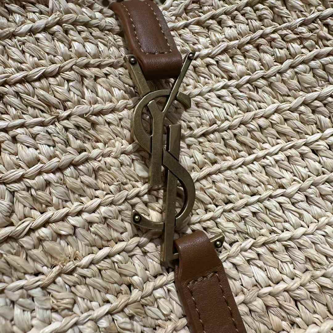 Saint Laurent LE 5 À 7 supple small in raffia and leather view 5