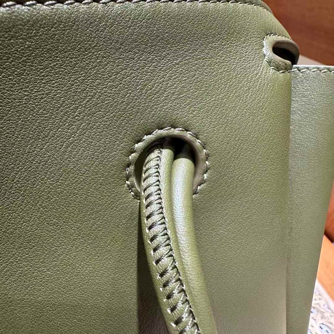 Loewe edium Madrid bag in supple calfskin view 7