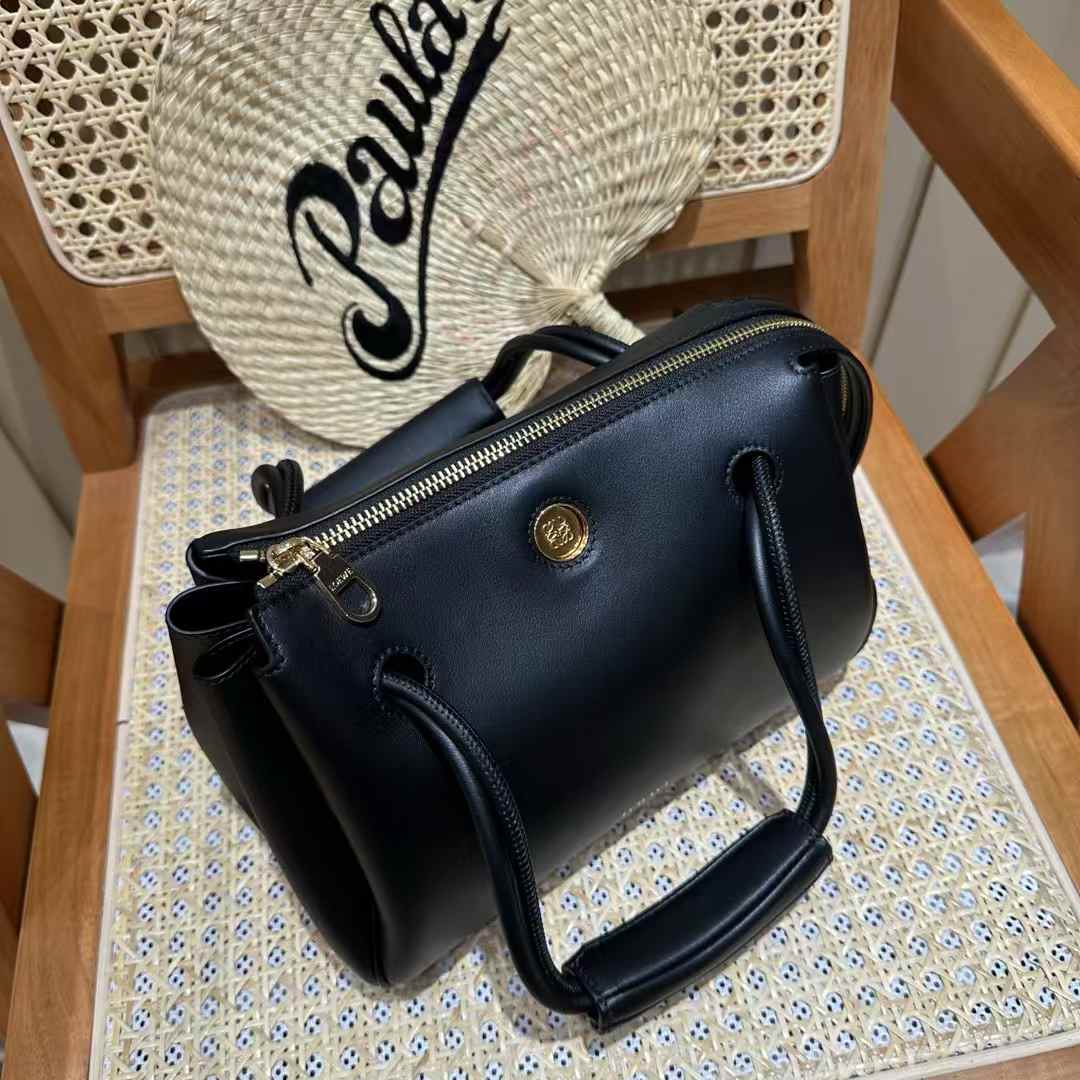 Loewe edium Madrid bag in supple calfskin view 5