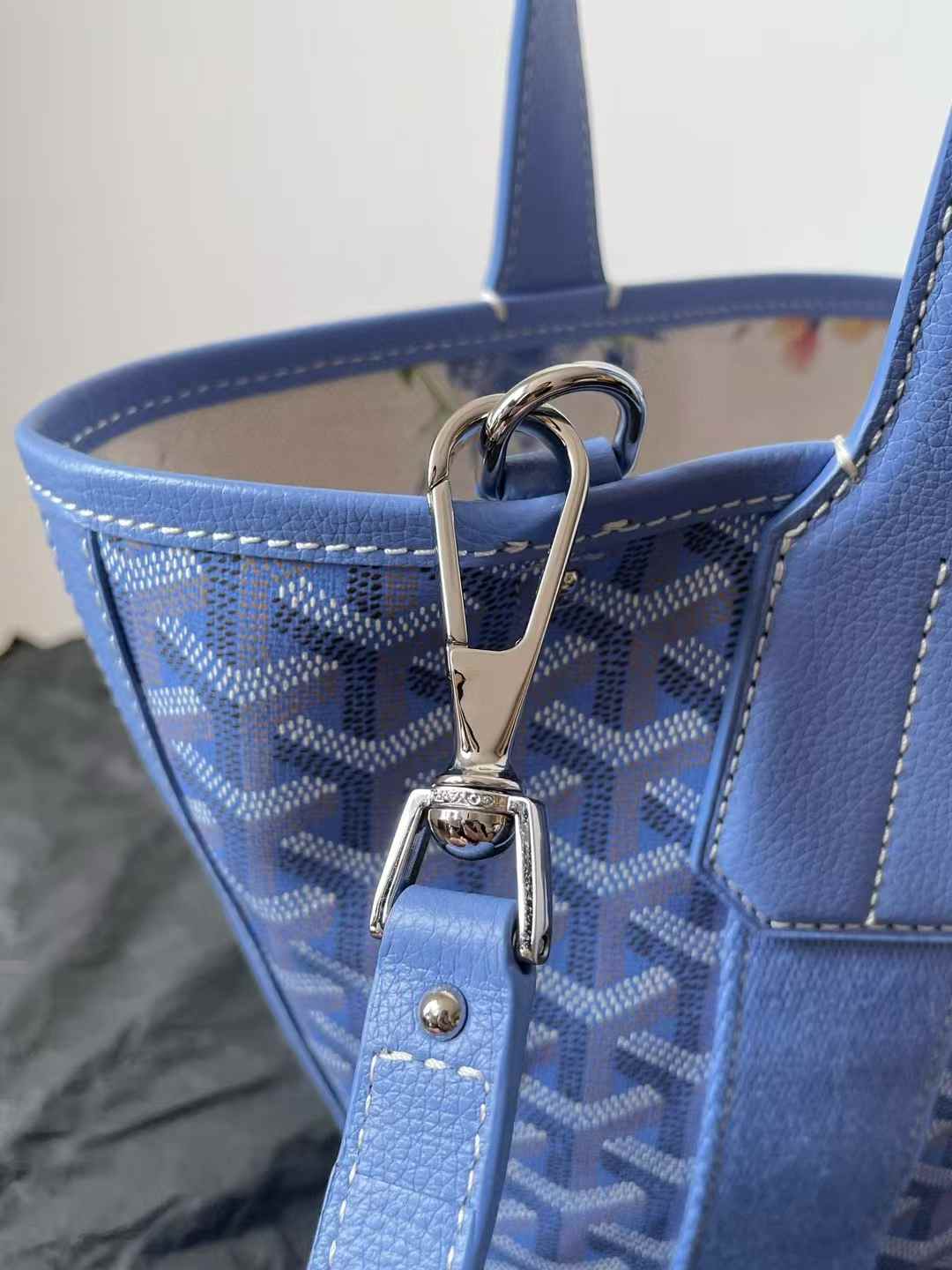 Goyard Belharra Bag view 5