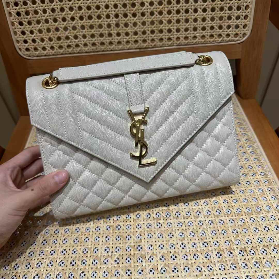 Saint Laurent envelope medium in quilted grain de poudre embossed leather view 1