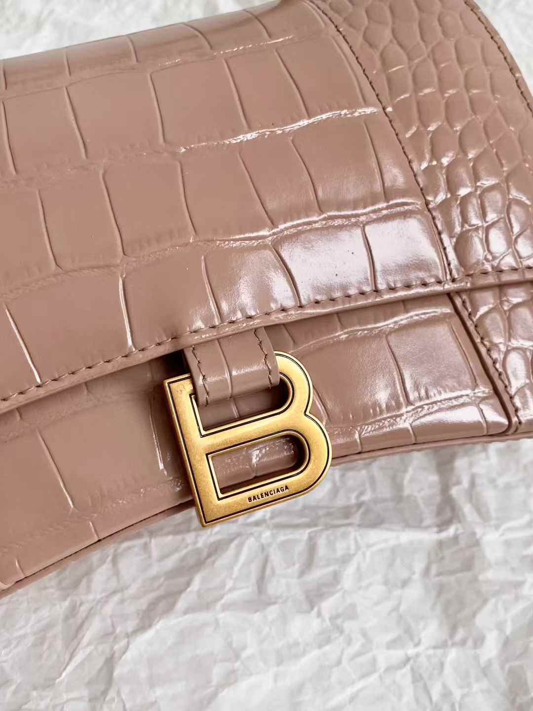 Balenciaga Women’s Hourglass Handbag Small in Nude view 4