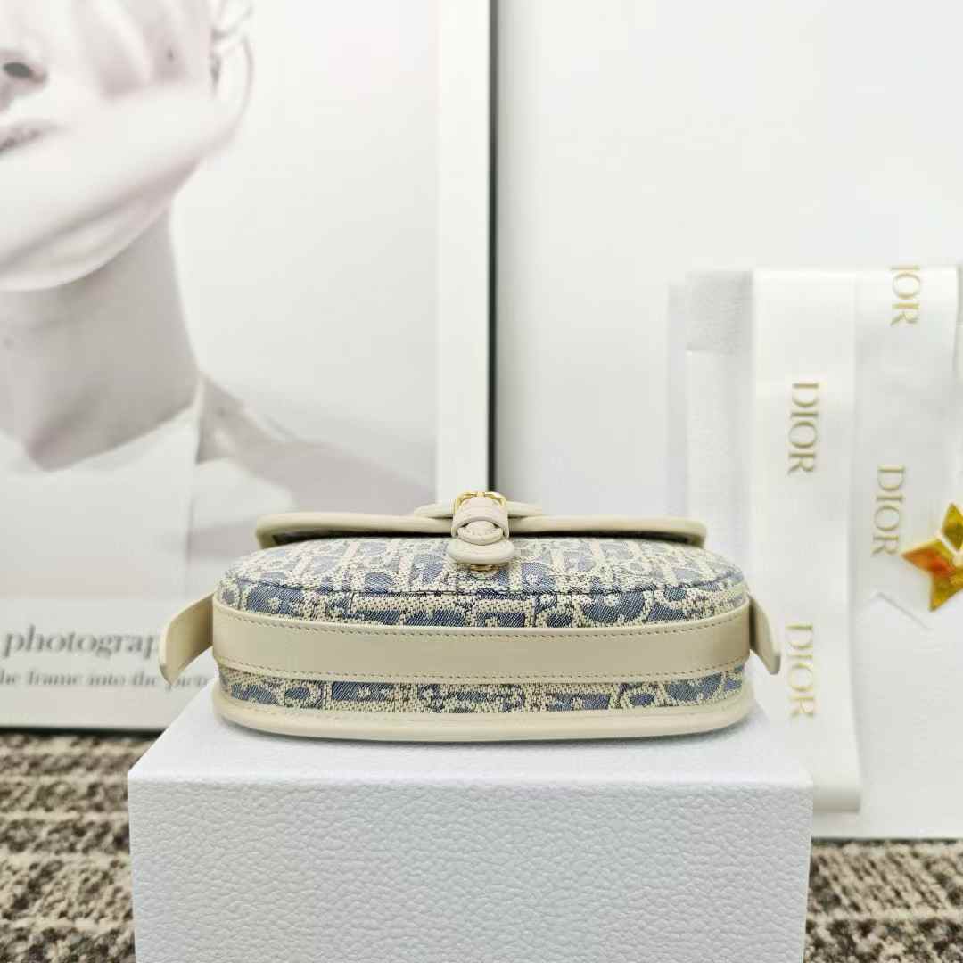 Dior Bobby East-West Bag view 3