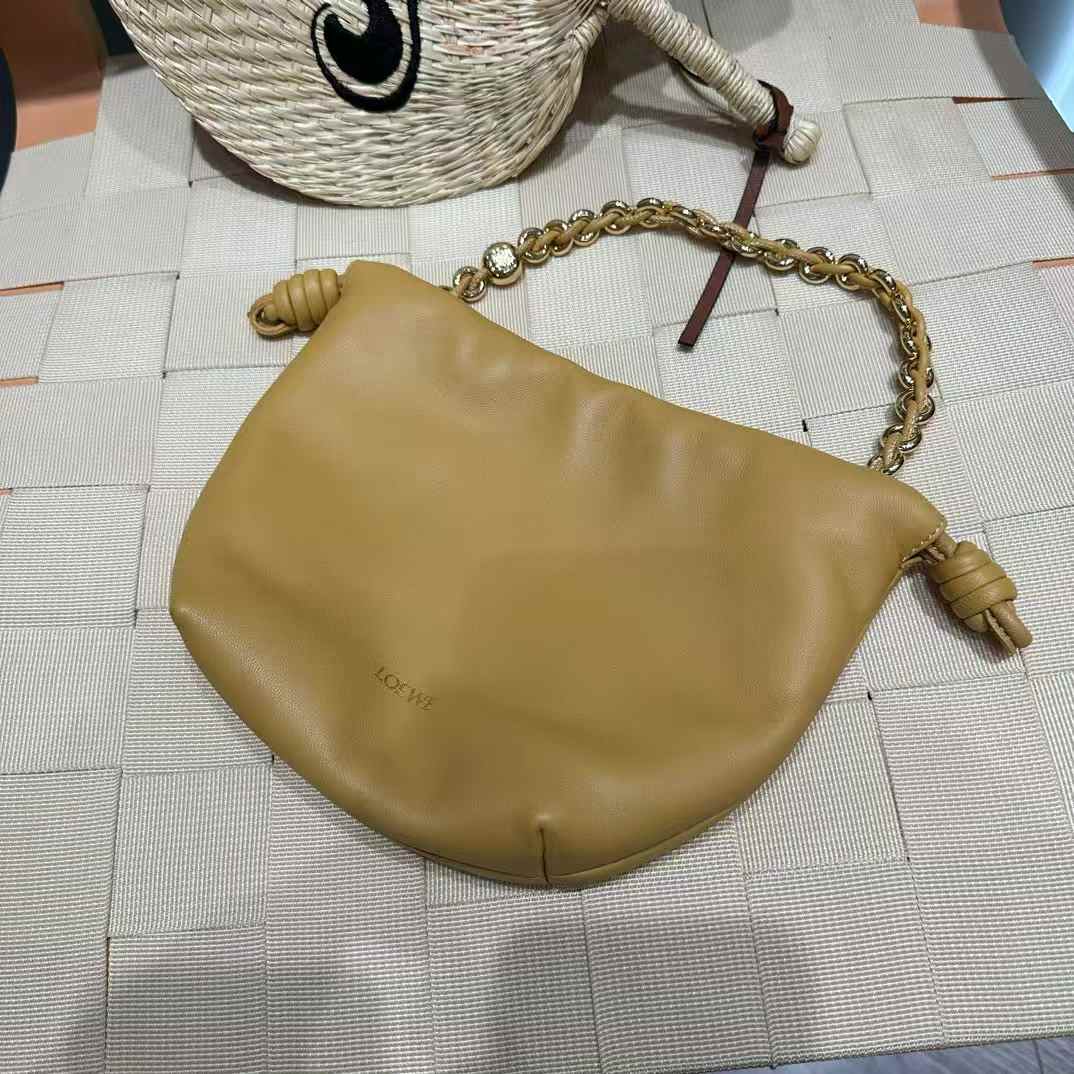 Loewe Mini Flamenco purse in mellow nappa lambskin view 8