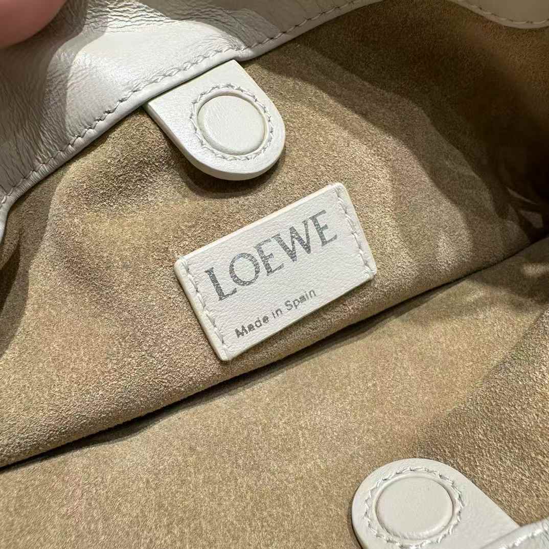 Loewe Mini Flamenco purse in mellow nappa lambskin view 7